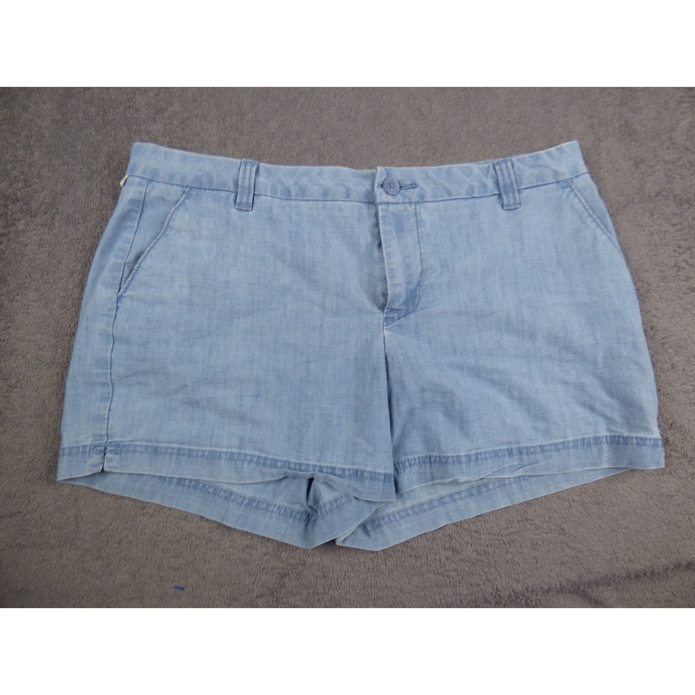 Magellan Outdoors Womens Light Wash Chambray Shorts Blue Size 14 Casual Outdoor